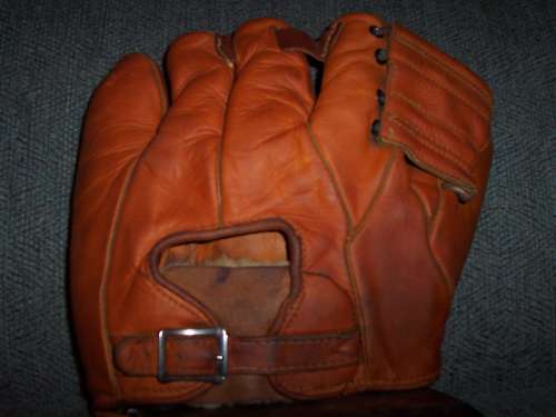 Charles Red Ruffing Gambles 25-323 Back